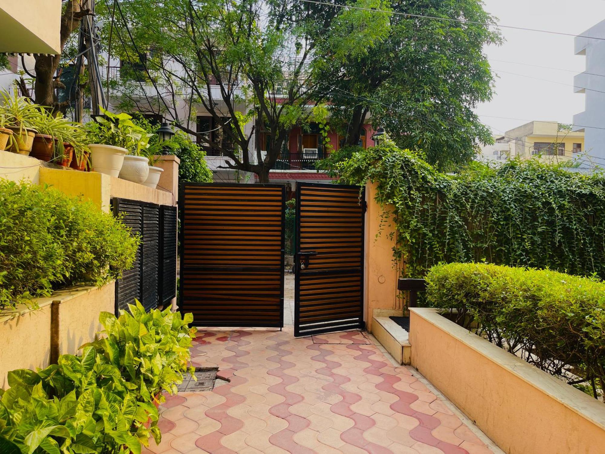 Bedchambers Serviced Apartments, Cyberpark Apartment Gurgaon